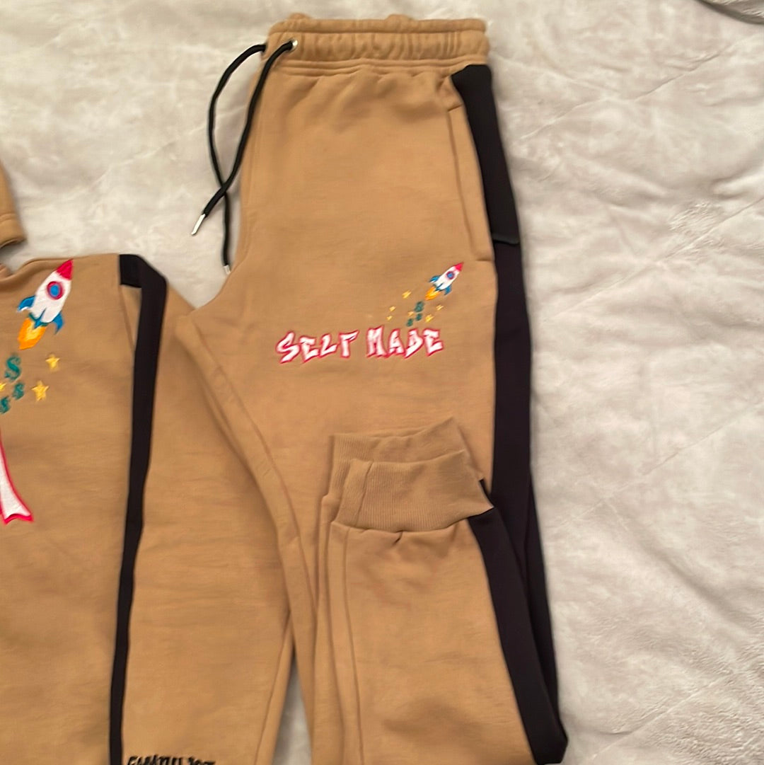 Khaki Self Made embroidery sweatsuit set