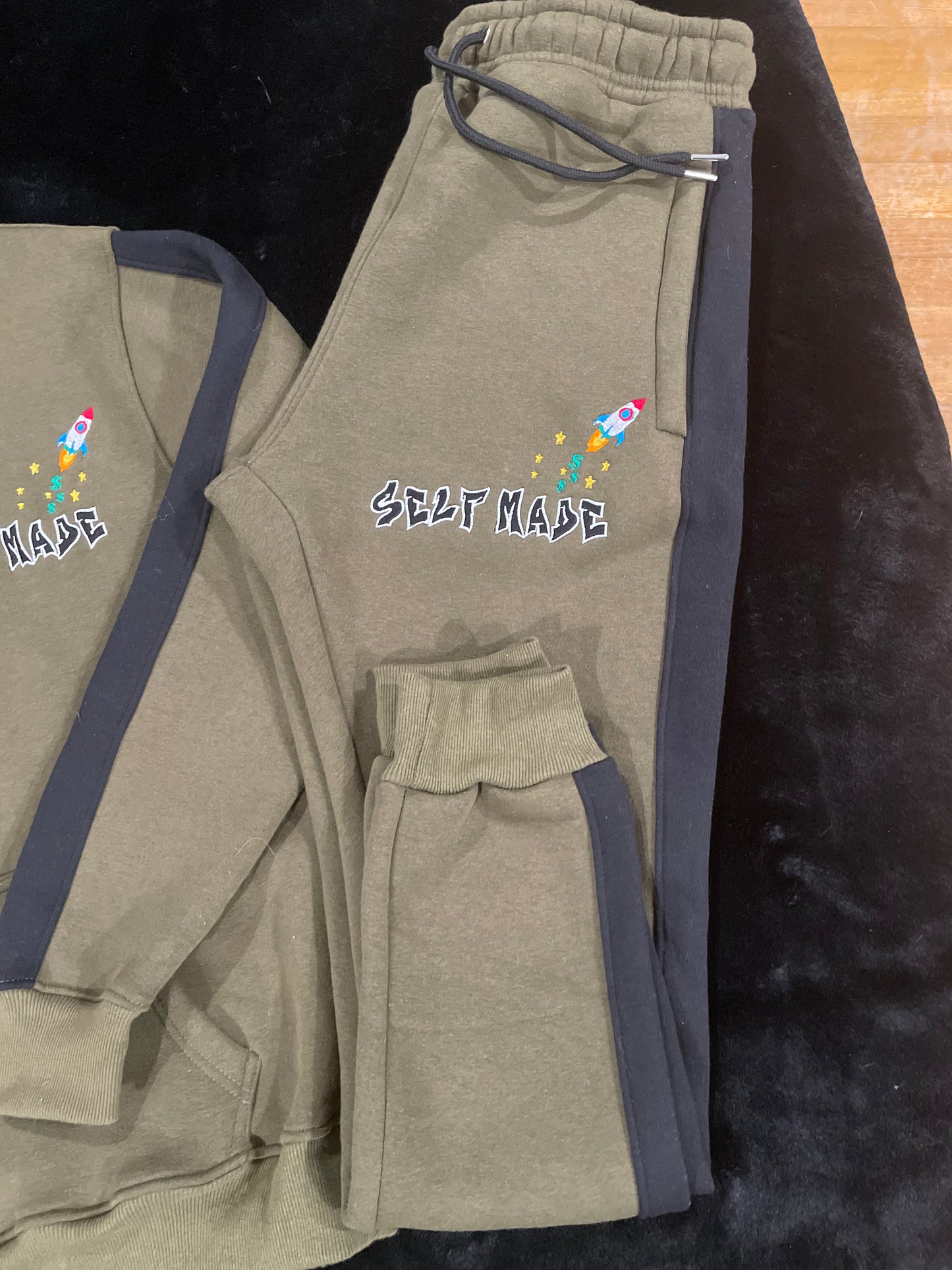 Olive green Self Made embroidery sweatsuit set