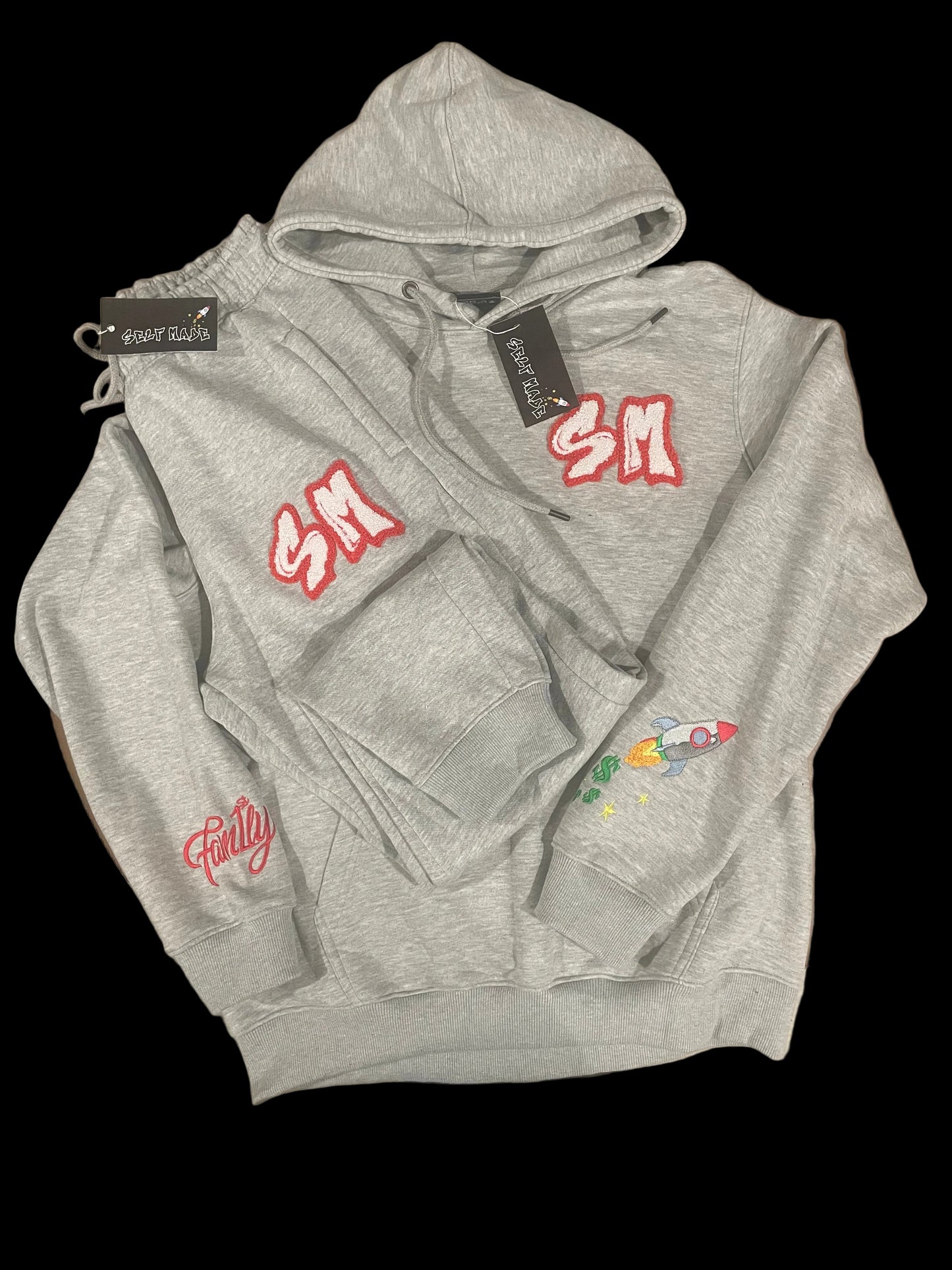 Self Made75 Gray/Bugz Bunny chenille/embroidery sweatsuit set