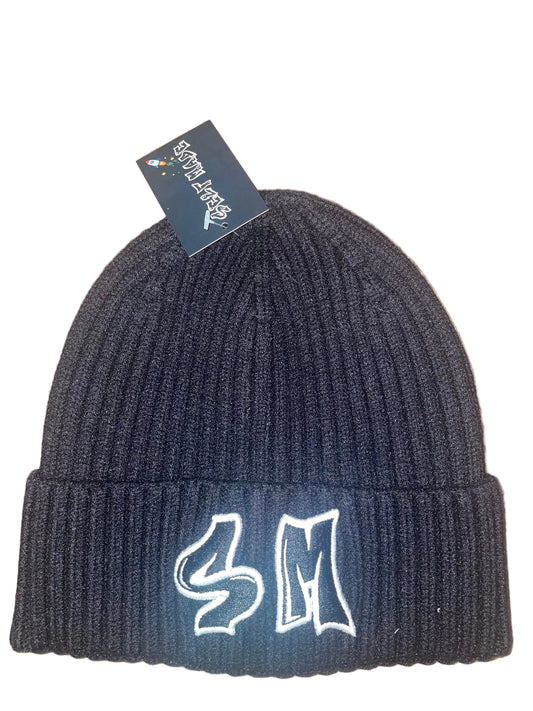 Self Made75 Black Short Skull Cuff Knit Beanie