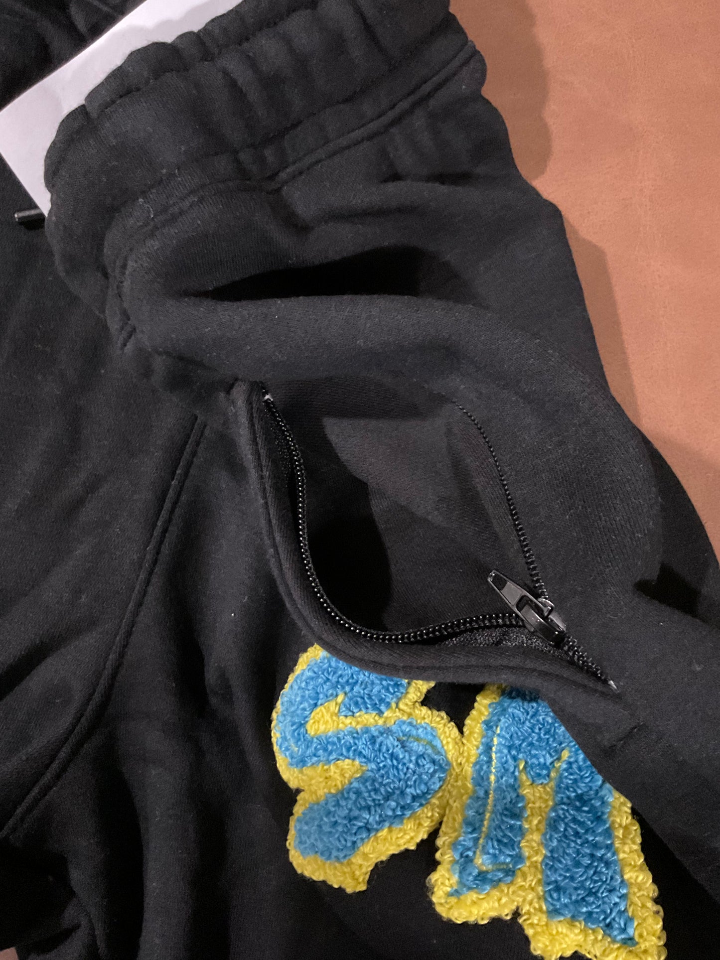 Self Made75 Black/Gamma chenille/embroidery sweatsuit set